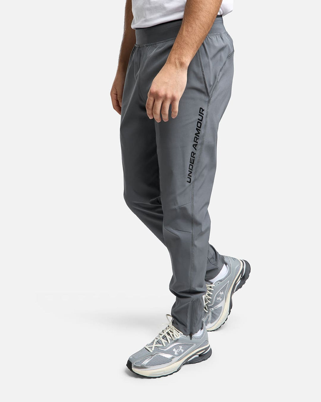 Pantalon Under Armour Running Launch - Gris